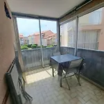 2 Pieces Avec Loggia Amenagee A Marseillan-plage - Fr-1-326-863 Апартаменты Марсейан